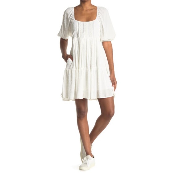 Abound Dresses & Skirts - Abound Smocked Puff Sleeve Dress Ivory XXL